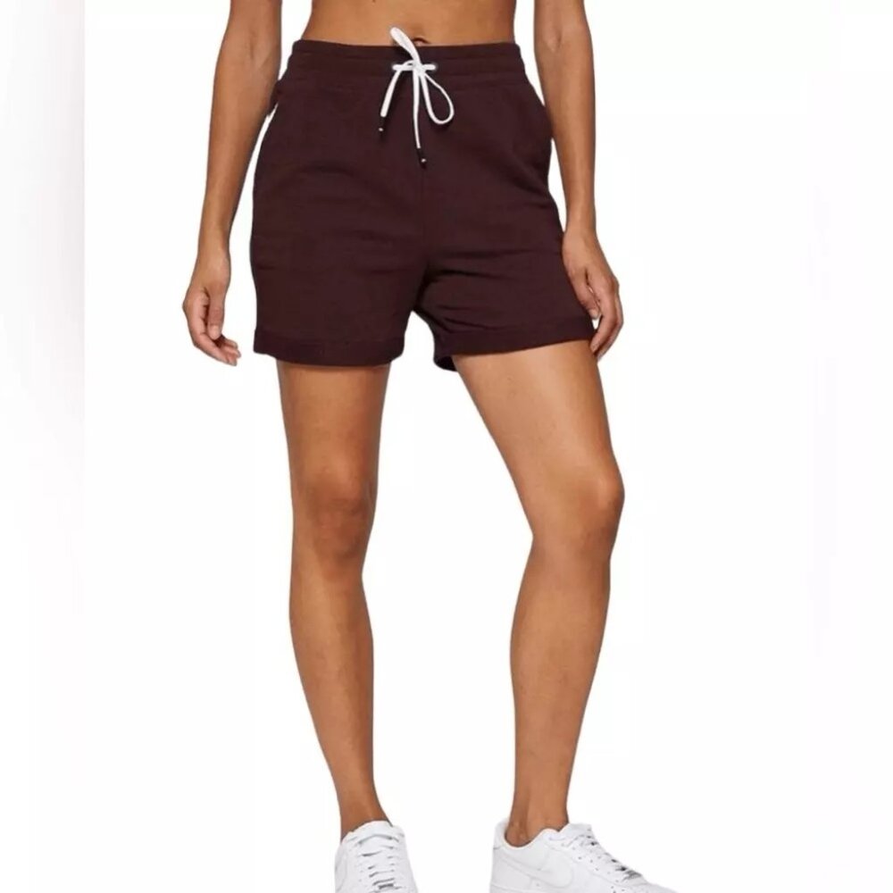 4LAPS(FOURLAPS) RUSH SHORT in FUDGE color/XS
